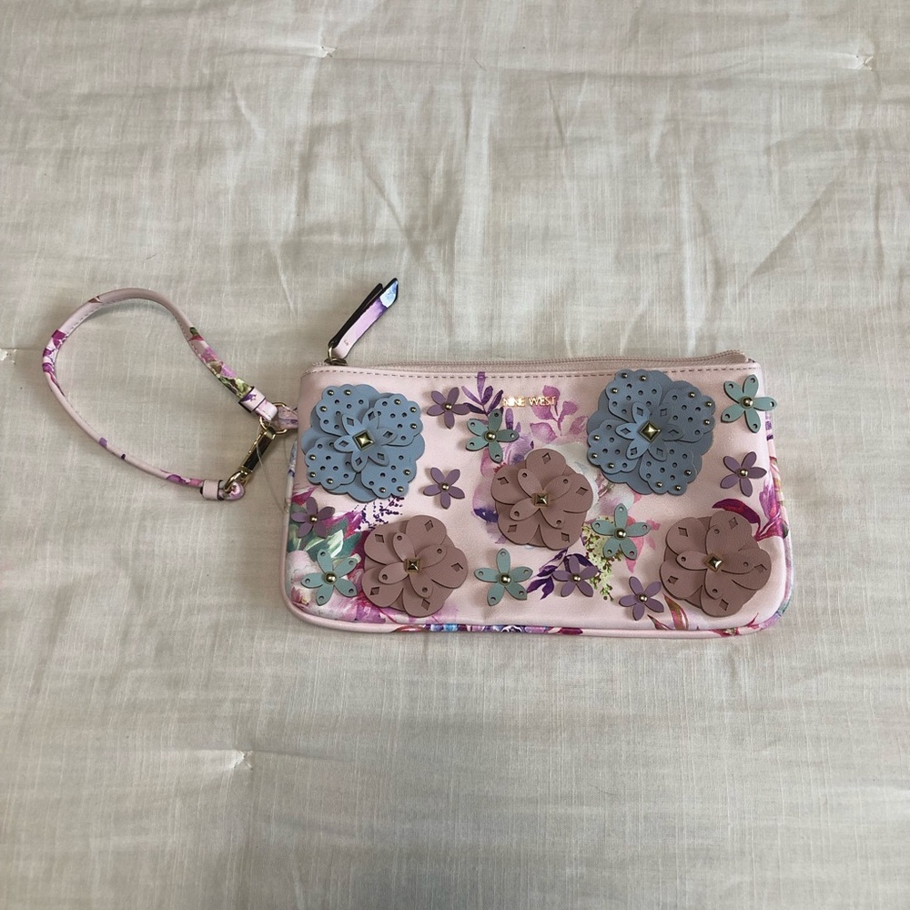 Nine West Wristlet